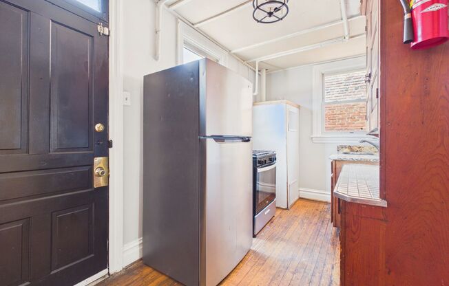 1124 N 3rd Street