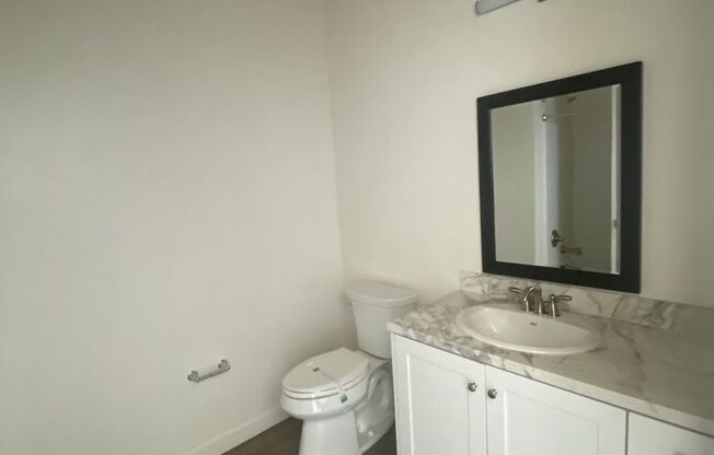 Studio, 1 bath, 436 sqft, $2,795, Unit Unit 712