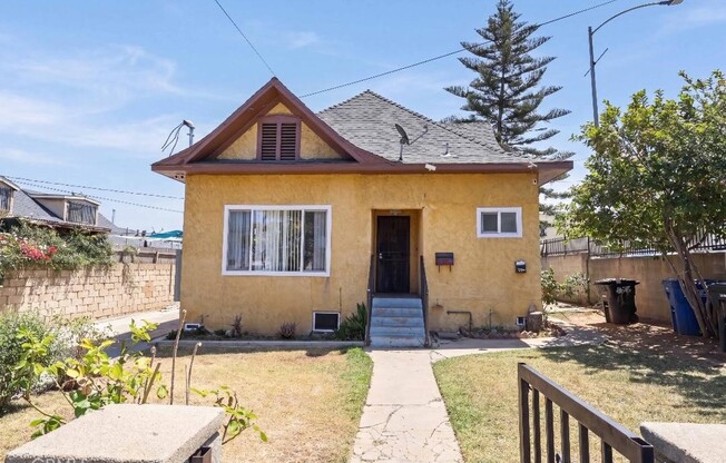 132 N DITMAN AVE
