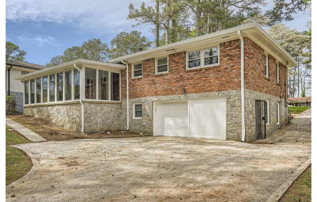 3 beds, 2 baths, $1,995