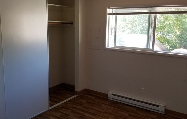 1 bed, 1 bath, $1,000, Unit 2633