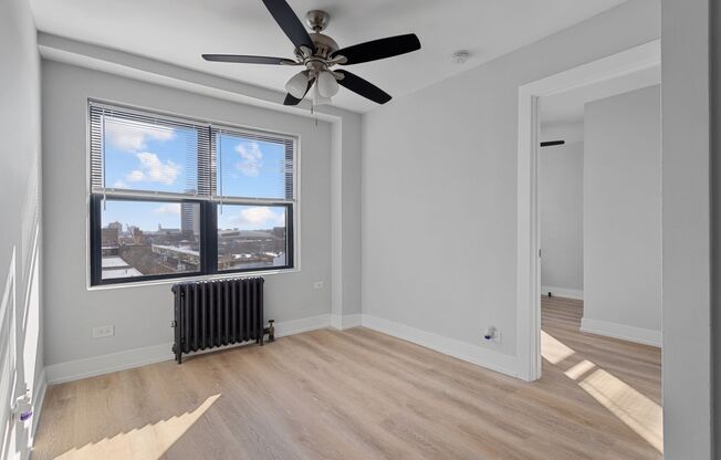 2 beds, 1 bath, 430 sqft, $1,875, Unit 3H