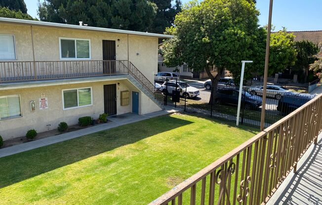 2 beds, 1 bath, 580 sqft, $2,195, Unit 2705 - 05