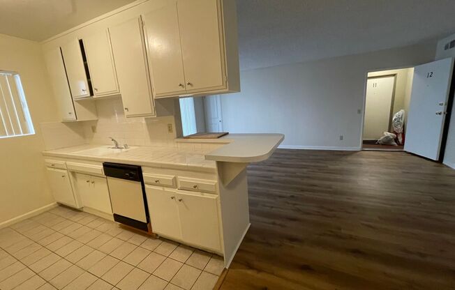 2 beds, 2 baths, $2,795, Unit 12