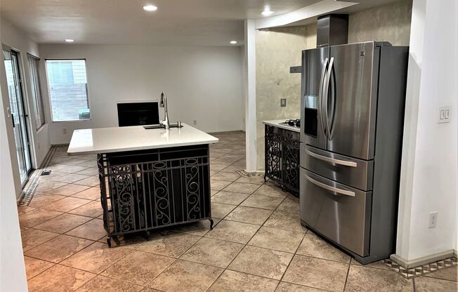 Beautiful 3 Bedroom / 2.5 Bath home in desirable Wildflower Park @ Mill Creek