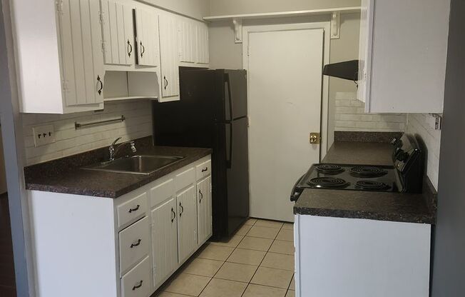 Taylor Court Apartments