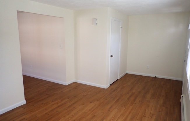 2 beds, 1 bath, 1,100 sqft, $2,250, Unit 1