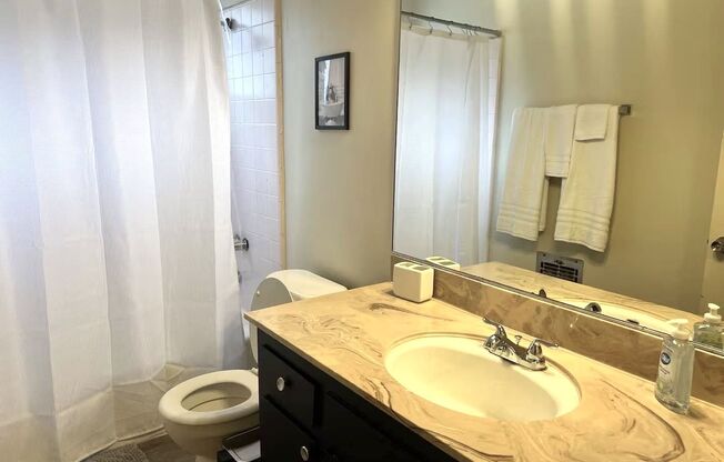 1 bed, 1 bath, 540 sqft, $2,017, Unit 6