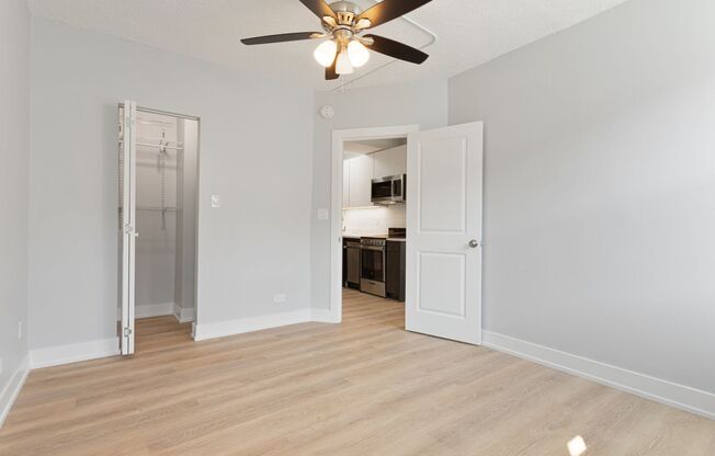 2 beds, 1 bath, 430 sqft, $2,100, Unit 2E