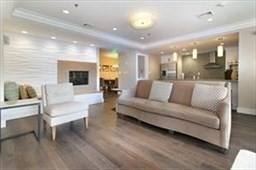 2 beds, 2 baths, 1,206 sqft, $3,000, Unit 1002