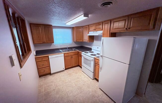 3300 Huntington
