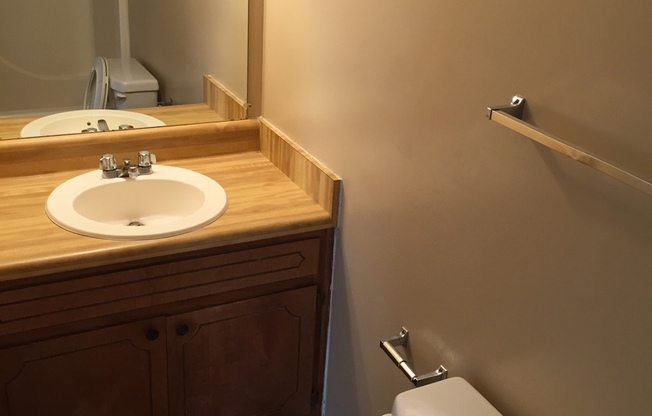 1 bed, 1 bath, 600 sqft, $1,175, Unit D1