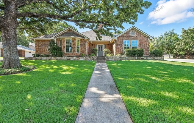 1 CREEKMERE CT