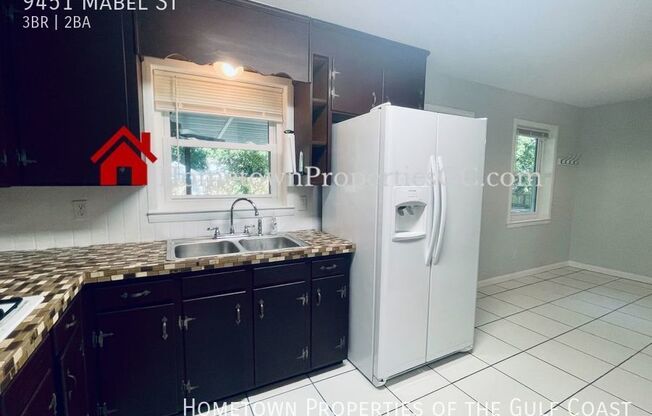 3 beds, 2 baths, 1,115 sqft, $1,800