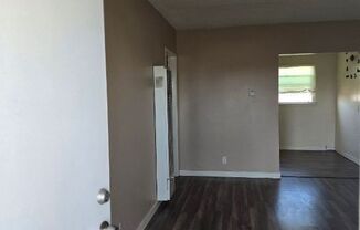 1 bed, 1 bath, 650 sqft, $1,725, Unit 5