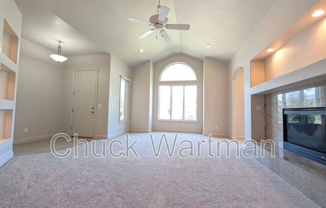 2795 STONEWALL HTS