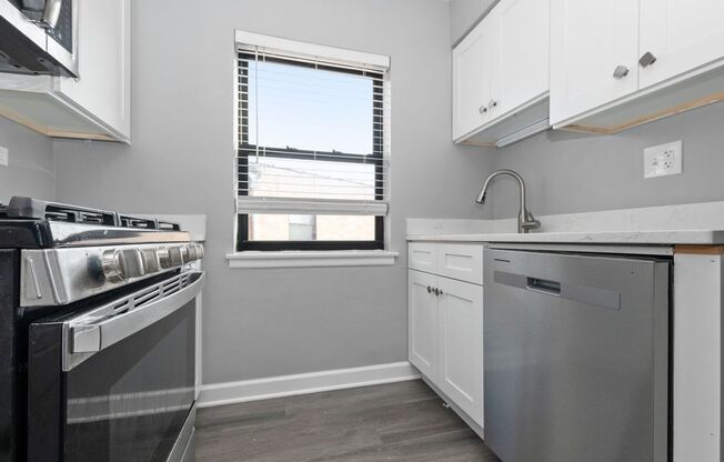 1 bed, 1 bath, 620 sqft, $2,595, Unit 10212-B3