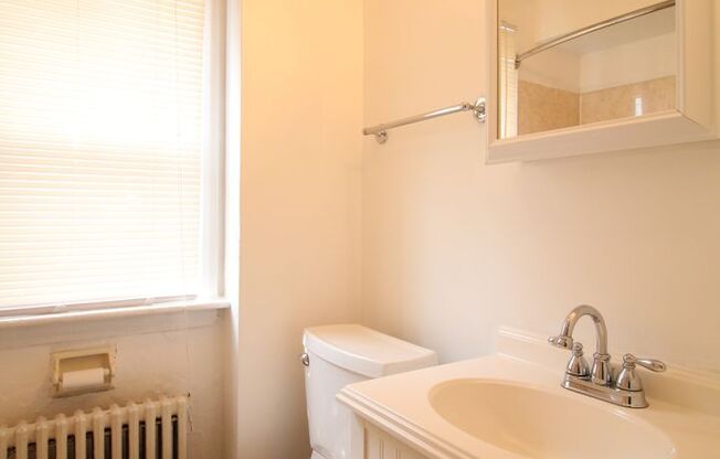 1 bed, 1 bath, $1,420, Unit #C305