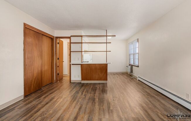 Studio, 1 bath, 375 sqft, $745, Unit 12