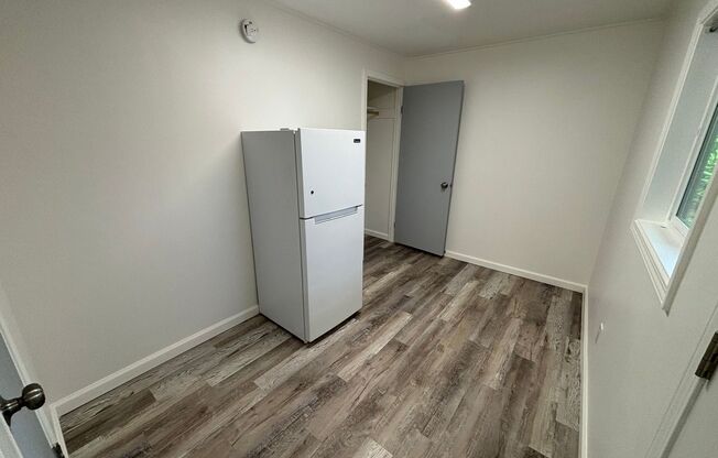 Studio, 1 bath, 150 sqft, $1,407