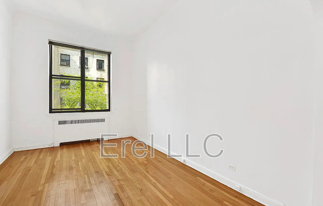 104 E 37 ST