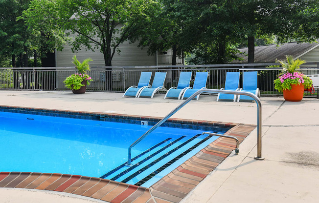 Patchen Oaks Apartments - Sparkling Pool with Sundeck