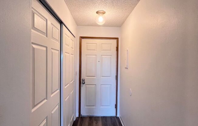 1 bed, 1 bath, 580 sqft, $1,490, Unit 303