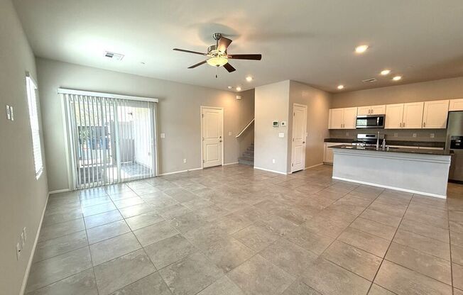 522 SPY ROCK AVE