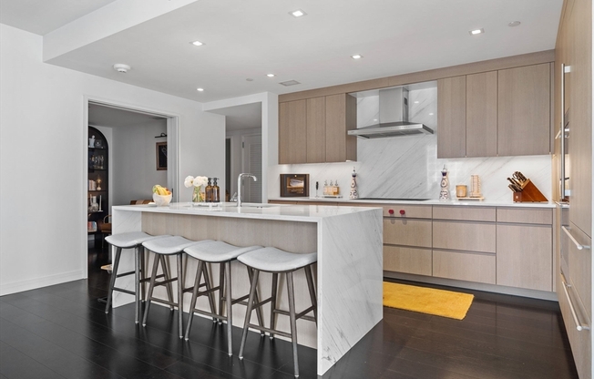 2 beds, 2.5 baths, 1,498 sqft, $13,000, Unit 14B