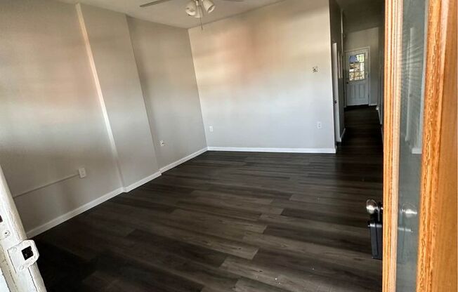 1811 CEDAR AVE