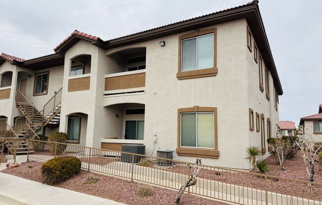 3 beds, 2 baths, $1,899, Unit # 2221