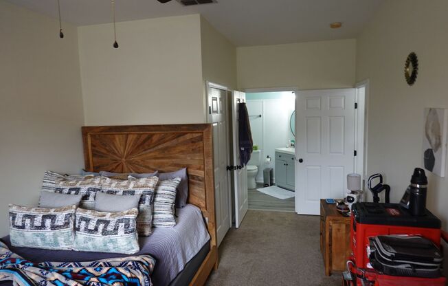 3 beds, 2 baths, $1,795, Unit UNIT 625