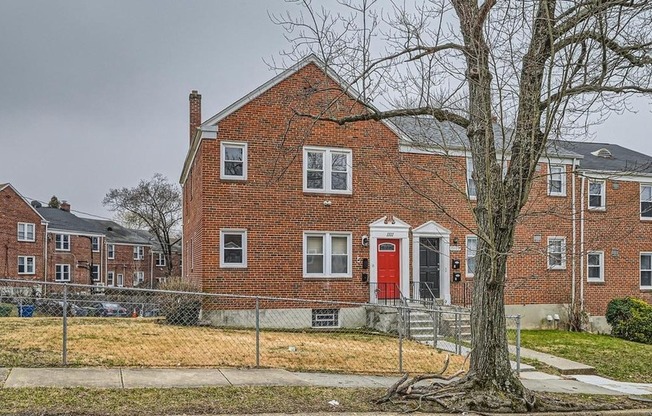 1111 MERIDENE DR