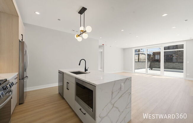 2354 W POLK ST