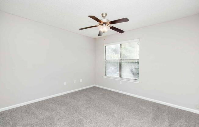 2 beds, 2 baths, 1,100 sqft, $1,250