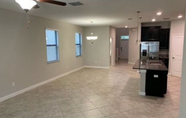 5 beds, 3.5 baths, $2,950