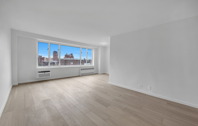 1 bed, 1 bath, 579 sqft, $3,800, Unit 14E