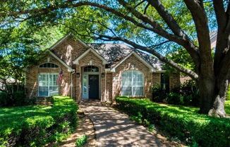 2217 Monticello Circle