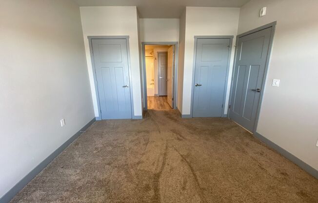1 bed, 1 bath, 705 sqft, $1,015, Unit 102
