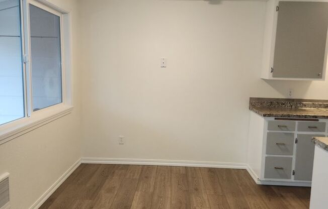 2-bedroom 1 bath Duplex