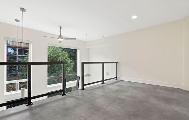 1 bed, 1 bath, 412 sqft, $1,975, Unit 512
