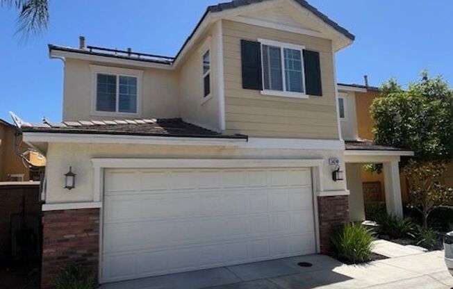 Beautiful, Spacious Home with solar-Desirable area in Lake Elsinore-34240 Belfair Way, Lake Elsinore, CA 92532