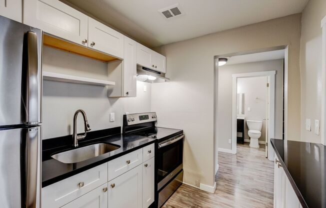 1 bed, 1 bath, 552 sqft, $1,750, Unit 304