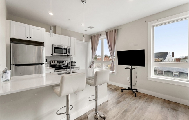 1 bed, 1 bath, 578 sqft, $3,195, Unit 502