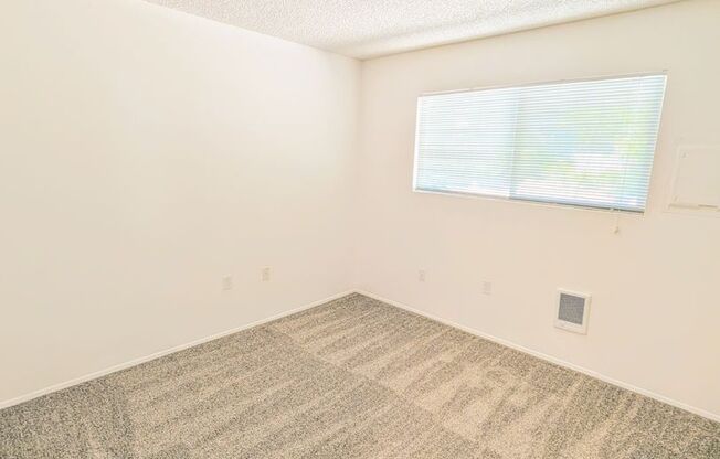 2 beds, 2 baths, 942 sqft, $1,800, Unit 1205