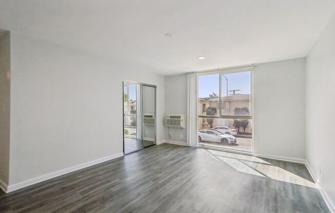 2 beds, 2 baths, 1,125 sqft, $2,948, Unit 110