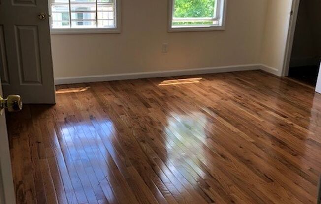 687 HUNTERDON