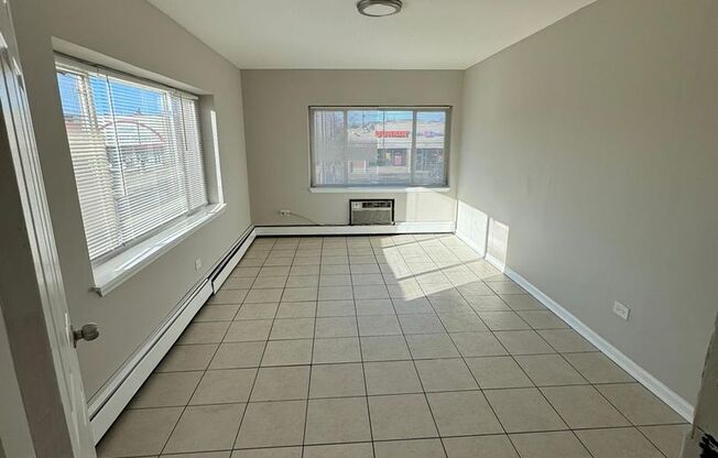 5657 W. Fullerton