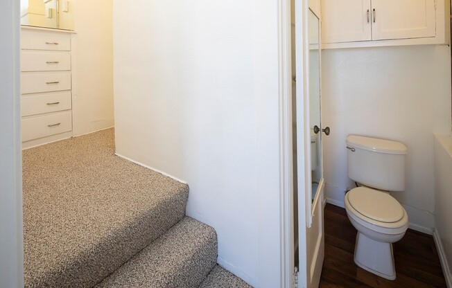 1 bed, 1 bath, $1,895, Unit 05