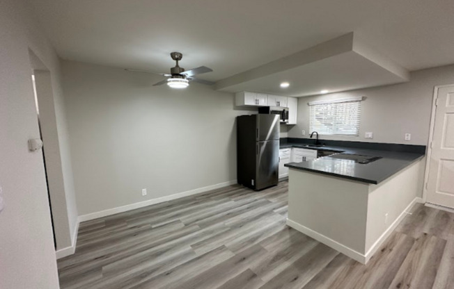 1 bed, 1 bath, 590 sqft, $2,100, Unit #20